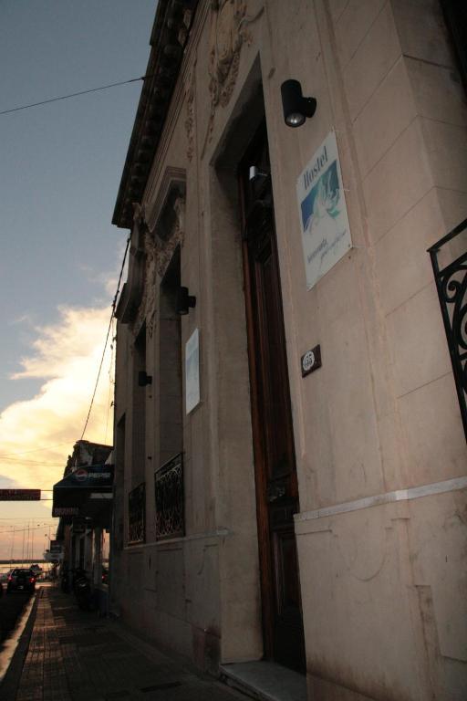 Hostel Bienvenida Golondrina Corrientes Exterior foto